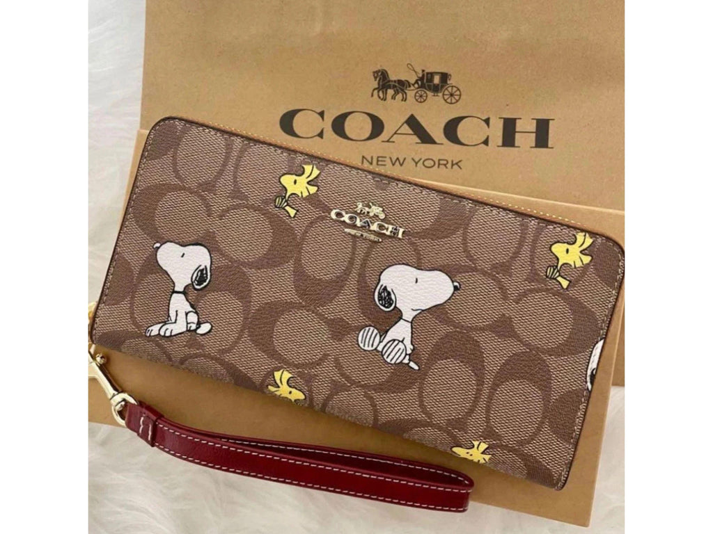Coach X Peanuts Wallet Gift Set | Snoopy Woodstock Khaki Signature