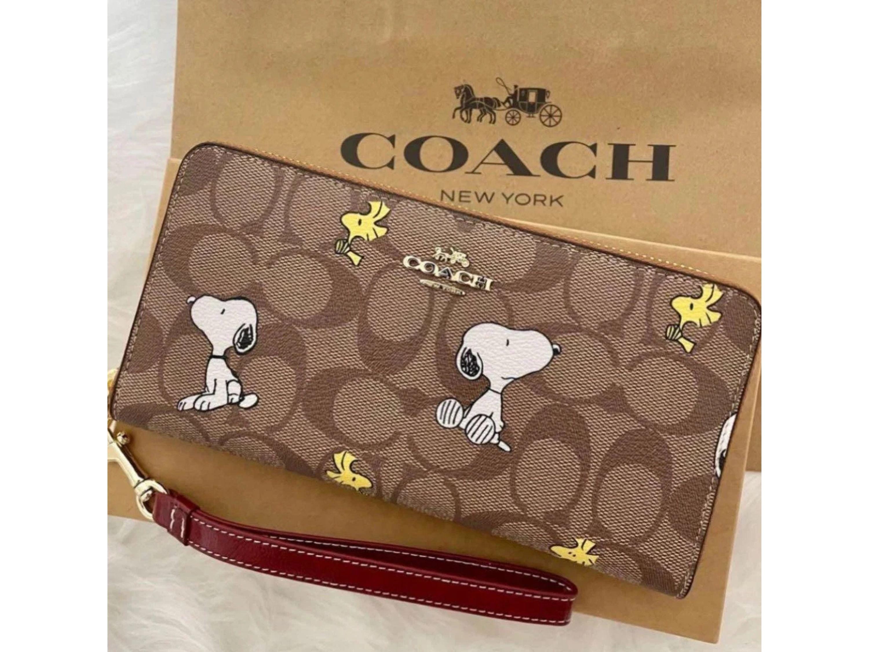 Coach X Peanuts Wallet Gift Set | Snoopy Woodstock Khaki Signature